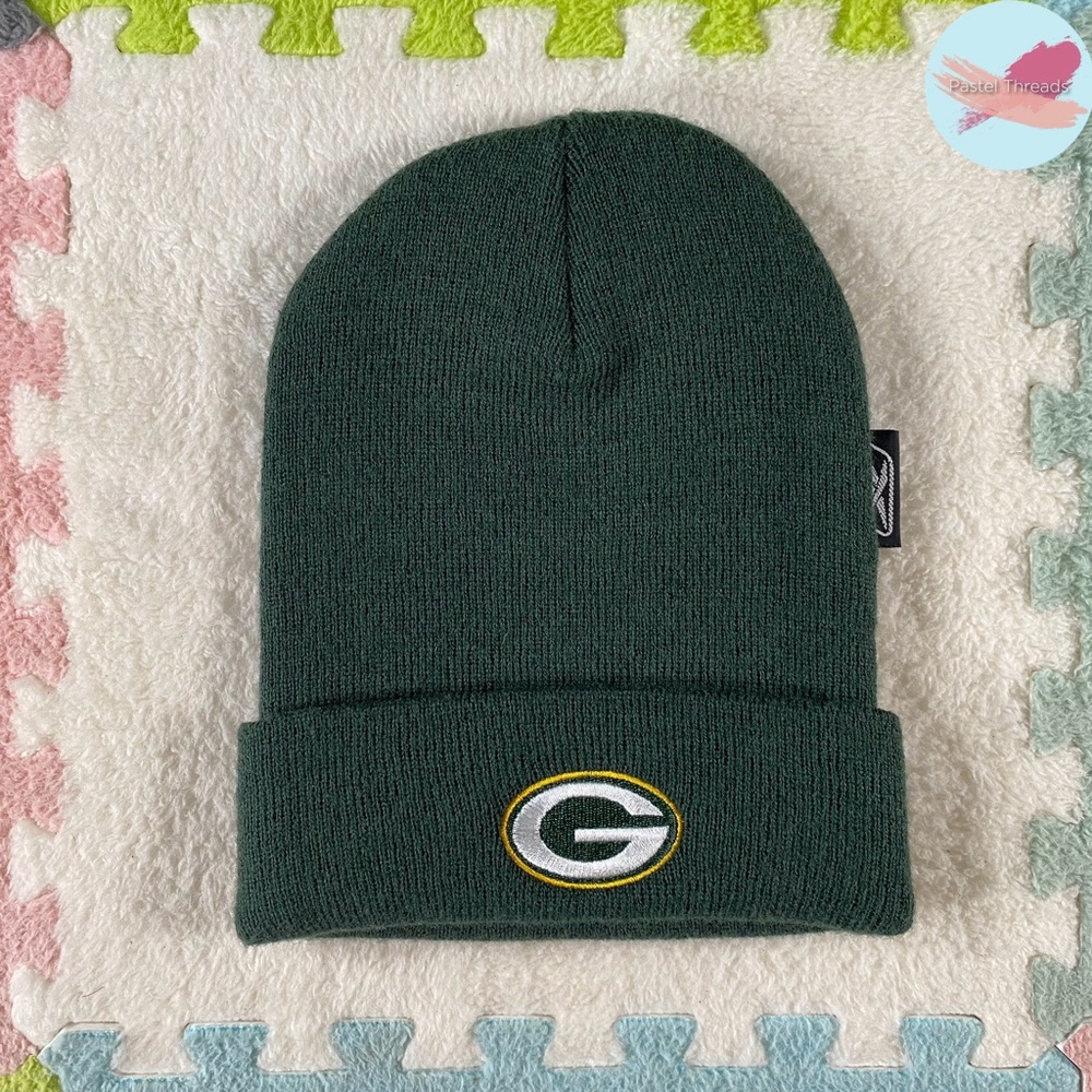 NWOT NFL Official Greenbay Packers Knitted Green Beanie
